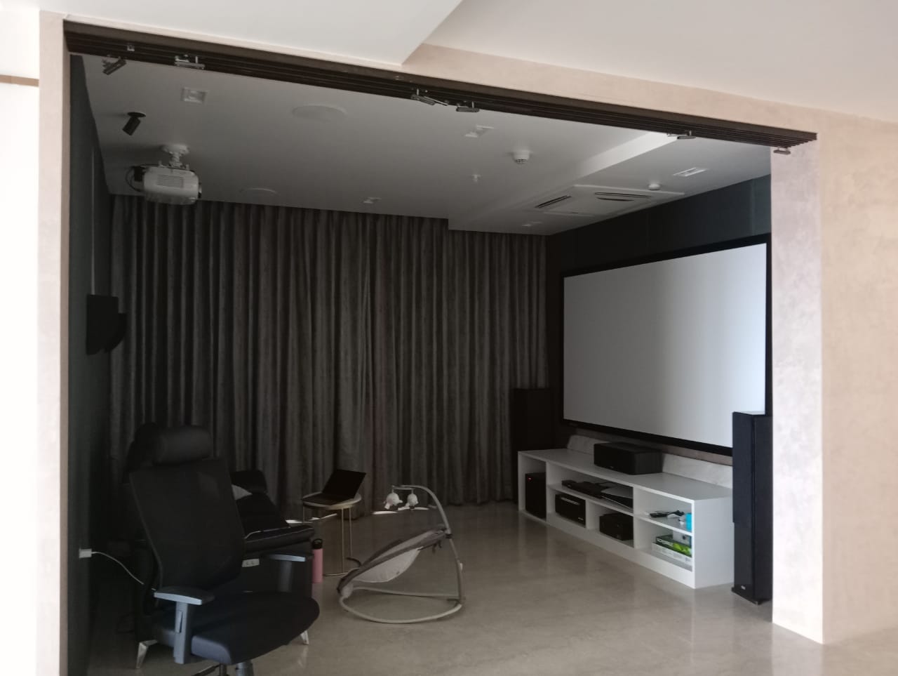 Living Room Design 1